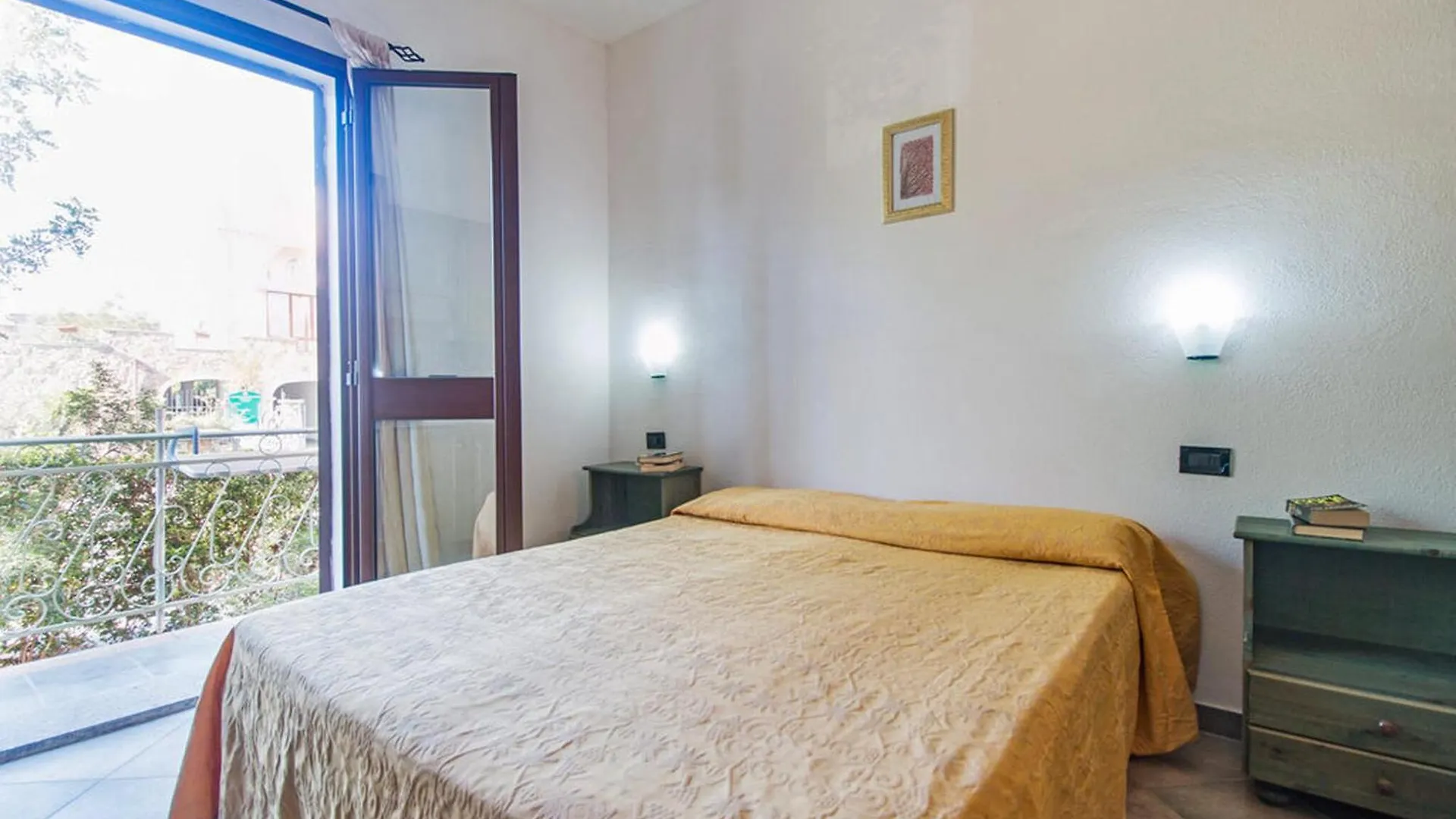 Trilo Apartment Orosei Italy